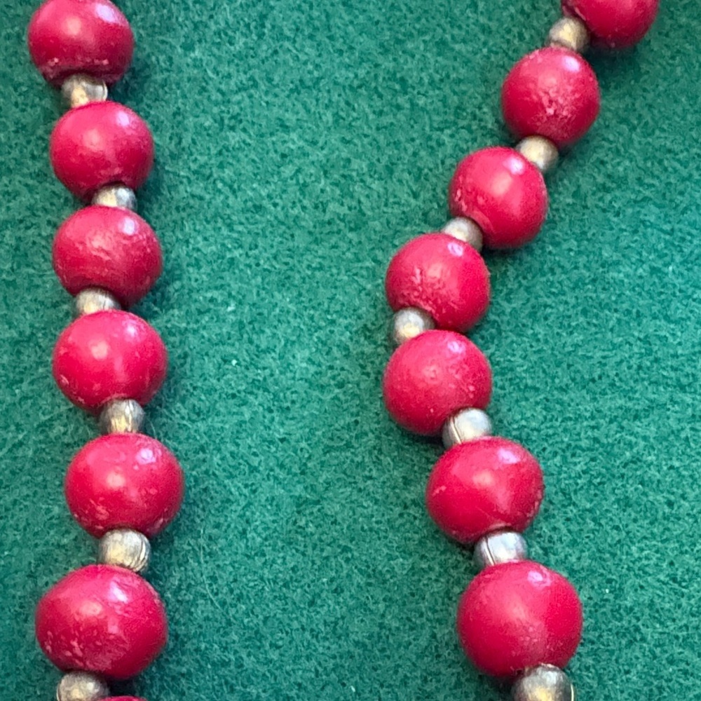 Vintage Unique One Of A Kind Bohemian Red and Gold Beaded Necklace - Picture 6 of 8